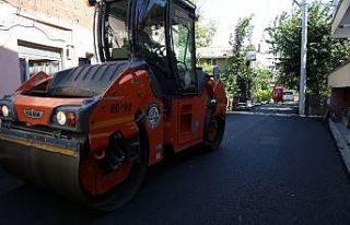 32 Evler’de sekiz sokak daha asfaltlandı