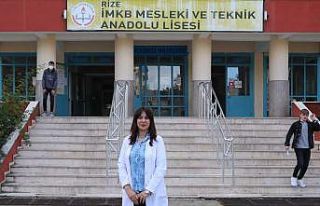 76 yıllık yapı sanat lisesinin ilk kadın müdürü...
