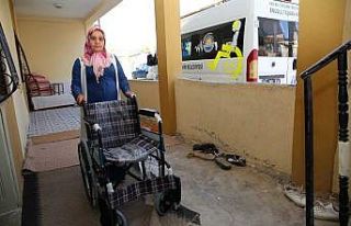 9 vatandaşa tekerlekli sandalye desteği