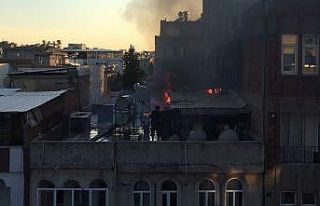 Adıyaman’da korkutan çatı yangını