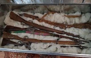 Afganistan’da bir evde İngiliz askerine ait 150...