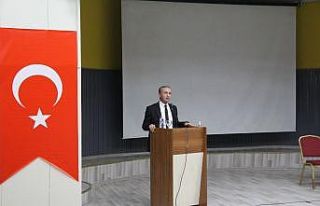 Ağrı’da "Eğitimde Yeni Paradigmalar"...