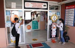 Ağrı’da korona eğitime engel değil