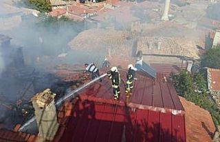 Ahşap binaların bulunduğu mahallede faciadan dönüldü