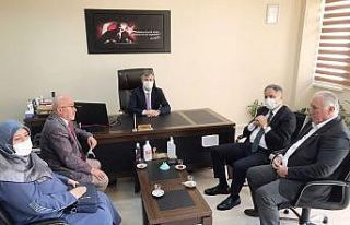 AK Parti okullarda sorun ve talepleri dinledi