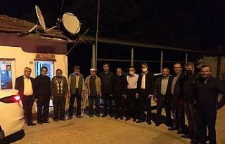 AK Parti’den köylere çıkartma