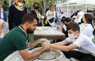 Akşemsettin Parkı’nda sanat ve musiki ziyafeti