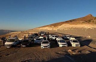 Aktivistlerden Nemrut Dağı’nda 360 derecelik farkındalık...