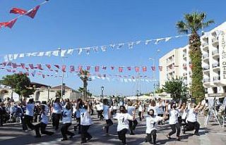 Alaçatı ve Çeşme’nin kurtuluşu coşkuyla kutlandı