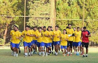 Alaçatıspor hazırlık kampında