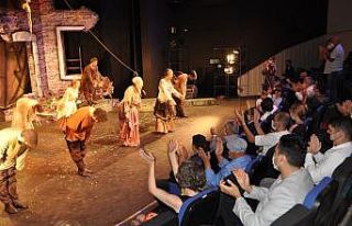 Alanya Belediye Tiyatrosu’na 5 ödül