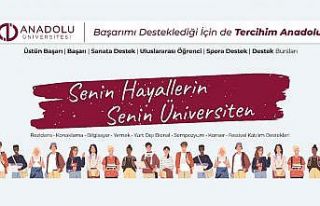 Anadolu Üniversitesi bu yıl da başarılı öğrencilerin...