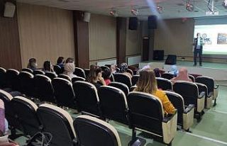 Annelere uyuşturucunun zararları anlatıldı