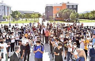 Antalya OSB Teknik Koleji’nde ilk ders zili çaldı