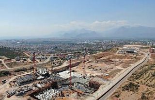 Antalya Şehir Hastanesi tamamlandığında günlük...