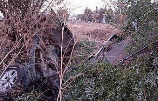 Araç ikiye bölündü: 1 yaralı