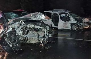 Ardahan’da feci kaza: 7 yaralı