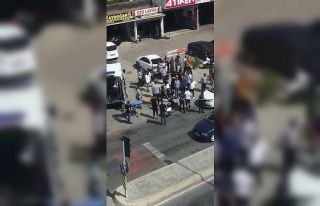 Arnavutköy’de yolun karşısına geçmeye çalışan...