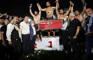 ASAT’ın 3 pehlivanı Merkezefendi güreşlerinde...