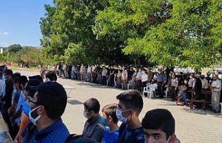Aslanapa’da bin 500 kişinin katılımı ile yağmur...