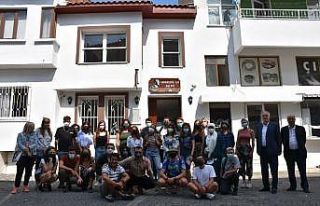 Avrupalı gençler Sabahattin Ali Evi’ni gezdi