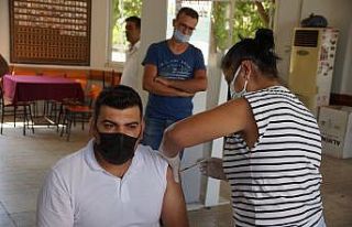 Aydın’da şoförler, aşıya davet etti