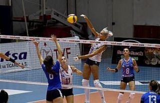 Aydın’ın sultanları, Balkan Kupası’na galibiyetle...