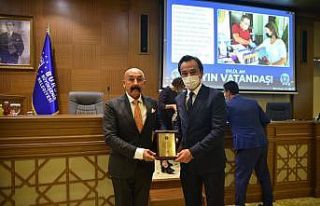 Ayın vatandaşları ödüllendirildi