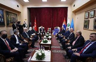 Bakan Çavuşoğlu, Boşnak Ulusal Azınlık Konseyi...