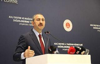 Bakan Gül’den çocuklarla ilgili icra sürecine...