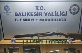 Balıkesir’de 17 şahsa Huzur operasyonu