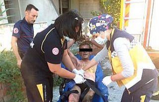 Balıkesir’de inşaatta çöpler yandı, söndürmeye...
