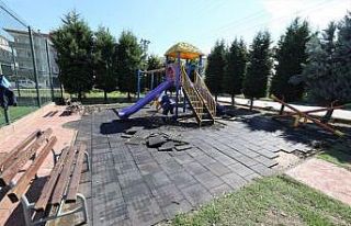 Başiskele’de parklar yenileniyor