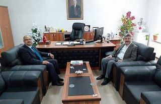 Başkan Akçadurak okul ziyaretlerine devam ediyor