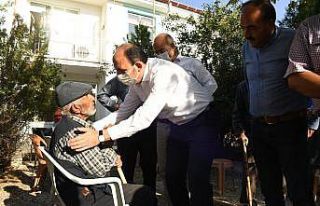 Başkan Altay Karapınar ve Emirgazi’de vatandaşlarla...