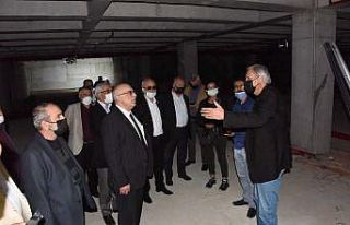 Başkan Bakkalcıoğlu belediye tesislerini tanıttı