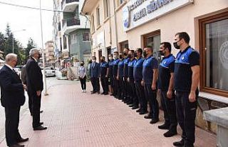 Başkan Bakkalcıoğlu zabıta ekiplerini ziyaret...