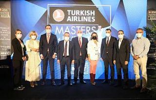 Başkan Böcek: “Turizmcilerimizin emrindeyiz”