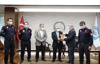 Başkan Büyükkılıç: “İtfaiyemizi fedakâr...