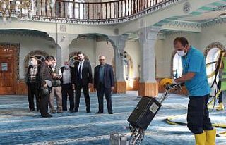 Başkan Ertuğrul Cevahir: "Cami temizliği hizmetimiz...