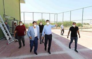 Başkan Fadıloğlu M.Hayi Özkeçeci Spor Kompleksini...