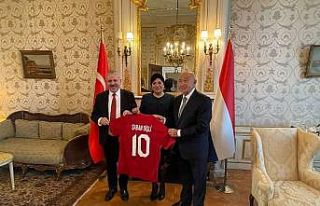 Başkan Özdemir’den Büyükelçi Dişli’ye