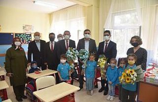 Başkan Özlü, öğrencilerin heyecanına ortak oldu