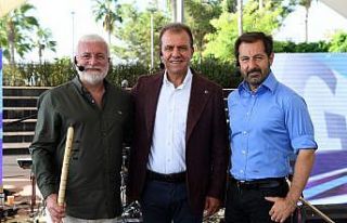 Başkan Seçer: "Mersin hem sanatın hem de sanatçının...