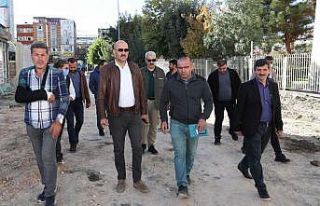 Başkan Vekili Aydın belediyenin çalışmalarını...