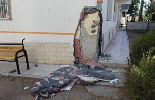 Başkent’te taşıyıcı kolonlarında çatlak oluşan...