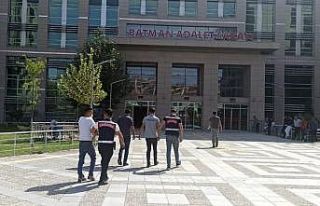Batman’da fıstık hırsızları tutuklandı