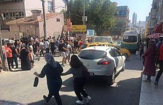 Bayraklı’da öğrenci velilerinden trafik tepkisi