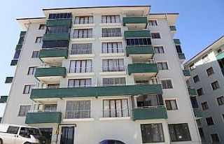 Belediye, sıfır dairelerini 84 üniversite öğrencisine...