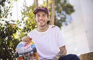 Berke Dikişçioğlu, Red Bull sporcusu oldu